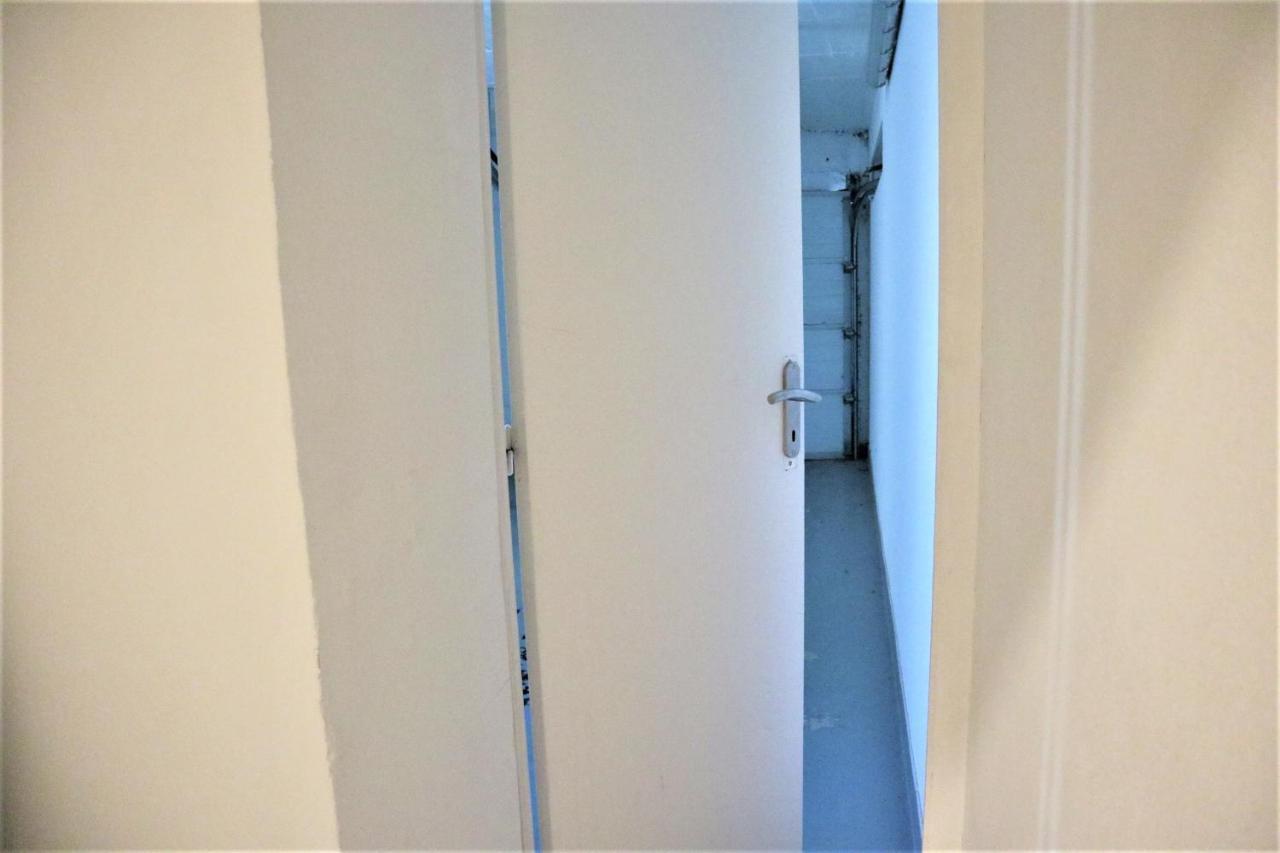 5 Mn Zenith Grande Halle Auvergne,Pied De Gergovie,Garage,Netflix Romagnat Exteriör bild